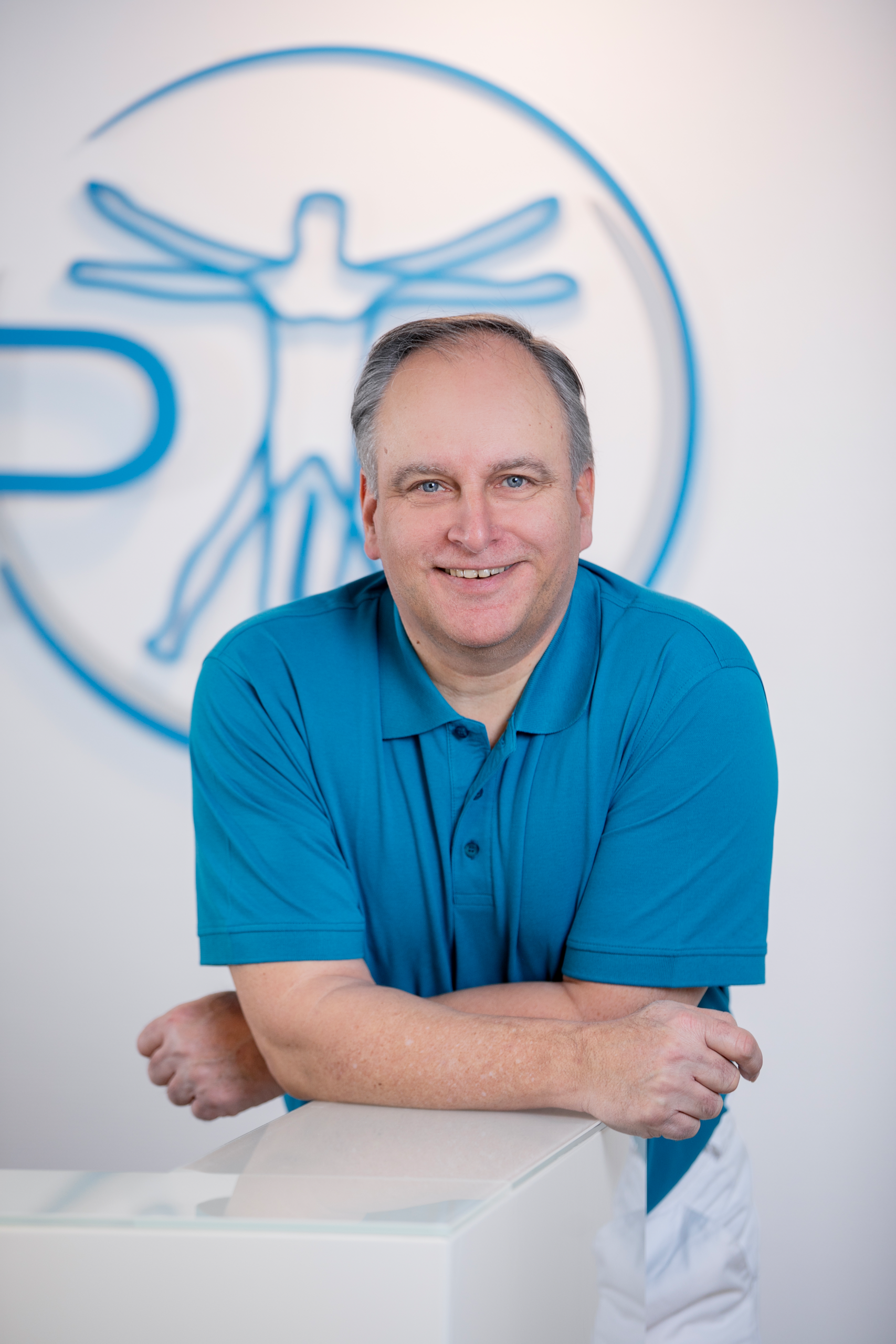 Dr. Thomas Lenk
